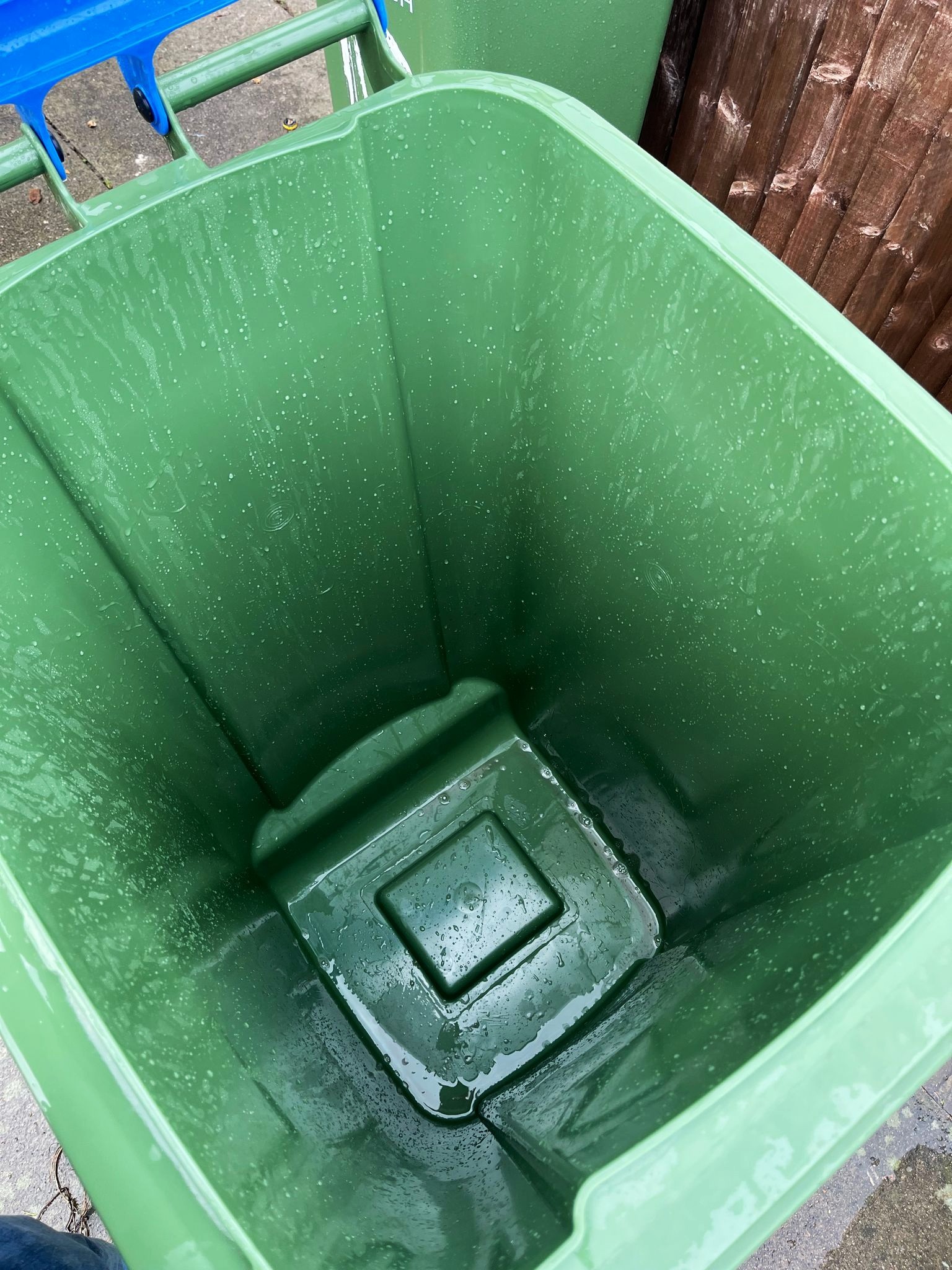Wheelie Bin Cleaning